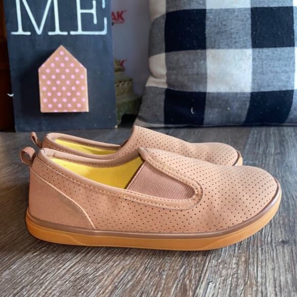 Livie & Luca  its size 13 slip on shoes - Picture 6 of 7